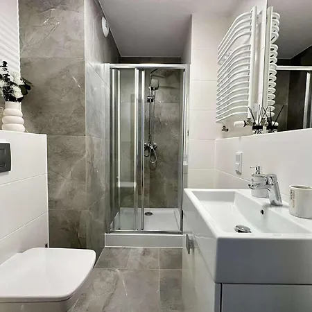 Oro 2 Centrum 브로츠와프