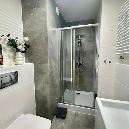 Oro 2 Centrum * 브로츠와프